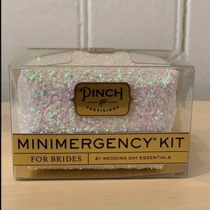 Mini Emergency Kit for Brides